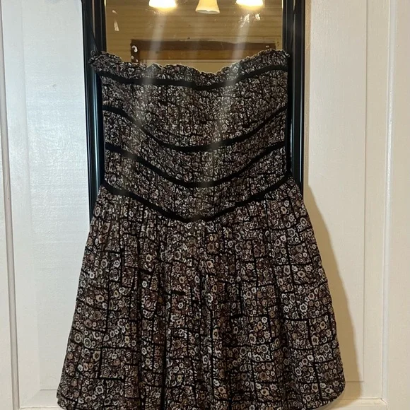 Free People Bali Checked Out Printed Romper
Style#: OB2004675 - Picture 5 of 10